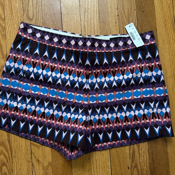 NWT J Crew High Rise Pleated Short Bundle - Size 6 - Picture 11 of 14